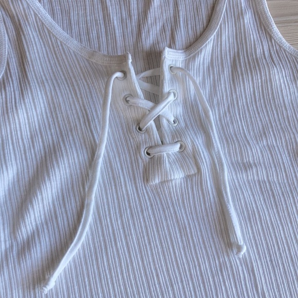 Old Navy Rib-Knit Lace-Up Swing Tank Top - Picture 4 of 6